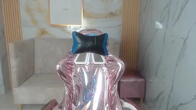 natasha_romanoff_s's cam snapshot