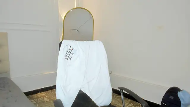 Big_furry_bear13 live sex cam