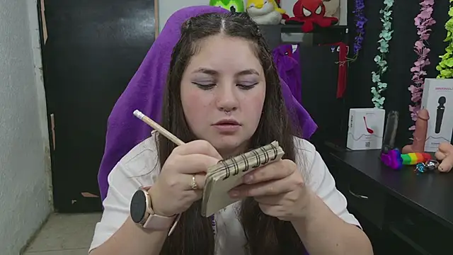 ann_bronw's cam snapshot