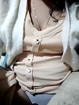 embe889's cam snapshot