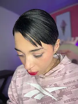 Sasha-18's cam snapshot