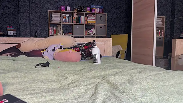 AzureEyes's cam snapshot