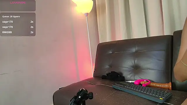 nelly_willd's cam snapshot