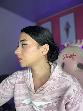 Sasha-18's cam snapshot