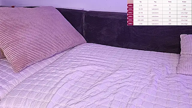 HotFrictions live sex cam