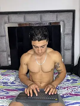 MR_MUSCLE's cam snapshot