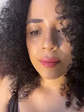 AfroSalvaje's cam snapshot