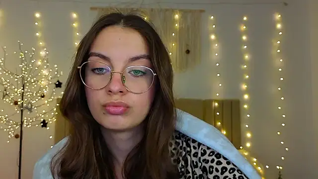 Real_cutie1's cam snapshot