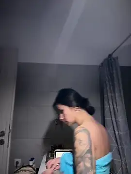 DramaQueen__ live sex cam