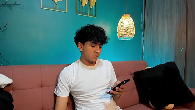 Christopher_Monroe_'s cam snapshot