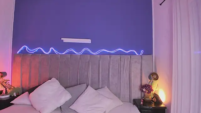 Aura_sun's cam snapshot