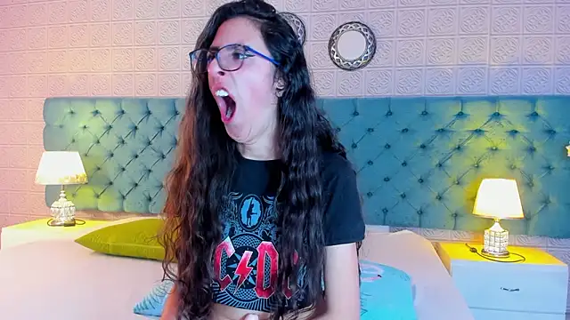 GirafMusic's cam snapshot