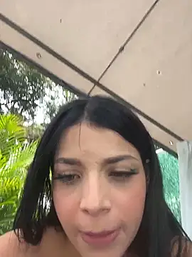 ArieliciousXXX live sex cam