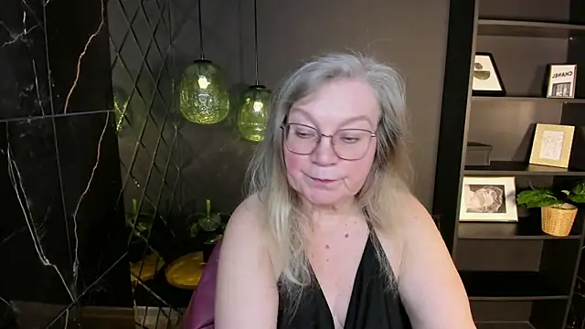 NataliMellow's cam snapshot