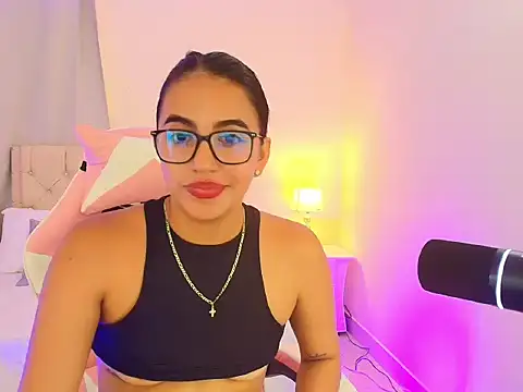 MiaRousee_'s cam snapshot