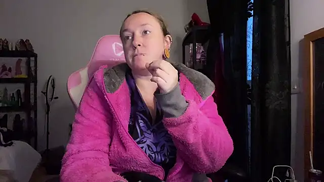 kisicaxx's cam snapshot