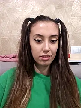 Virgin_Pussy_SquirtX live sex cam