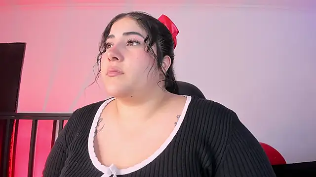 AmberiniHoffman's cam snapshot