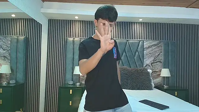 Michael_blue's cam snapshot