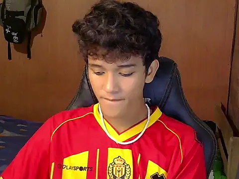 hugekenbigcock's cam snapshot