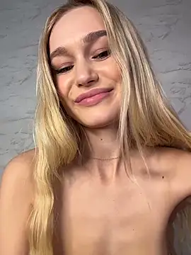 KristinaDanes live sex cam