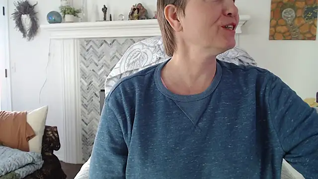 AuroraWillows's cam snapshot