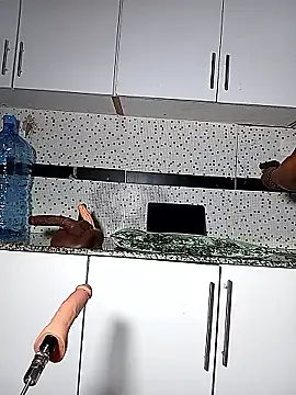 Bella045's cam snapshot