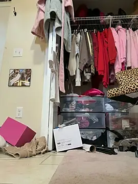 Terribletabby's cam snapshot