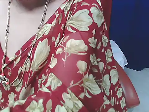 sunitha-3's cam snapshot