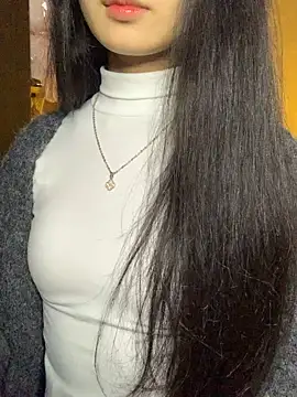 Nhinhi18's cam snapshot