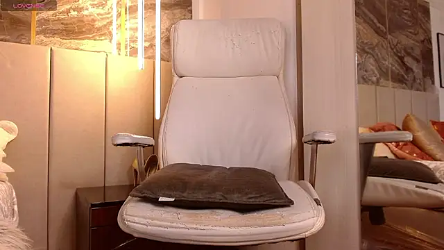 Lunea_kane's cam snapshot