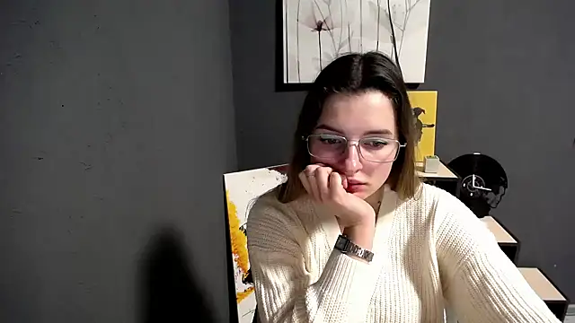 lady_olivia_'s cam snapshot