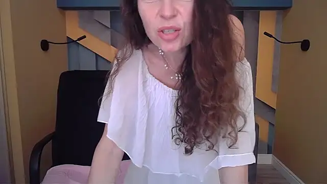 EllaLong live sex cam