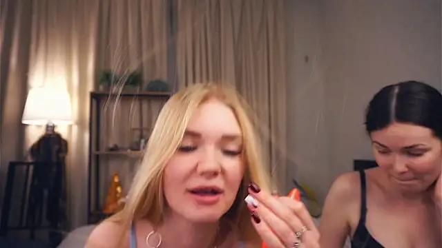 EllenReeves live sex cam