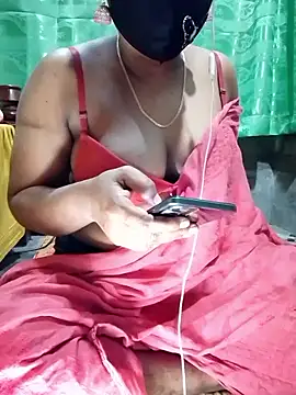 Mistompa24 live sex cam