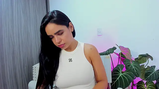 Sara_Leblanc live sex cam