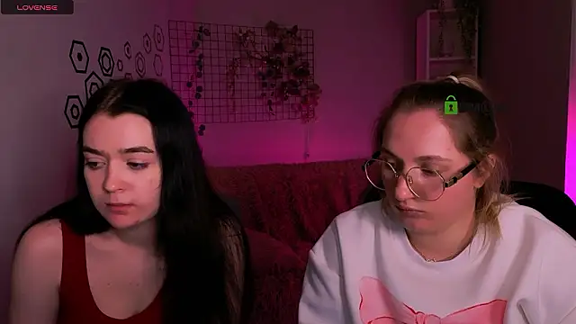 monica_xcx's cam snapshot