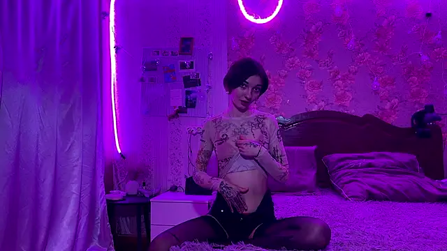 Cutle_Harper's cam snapshot