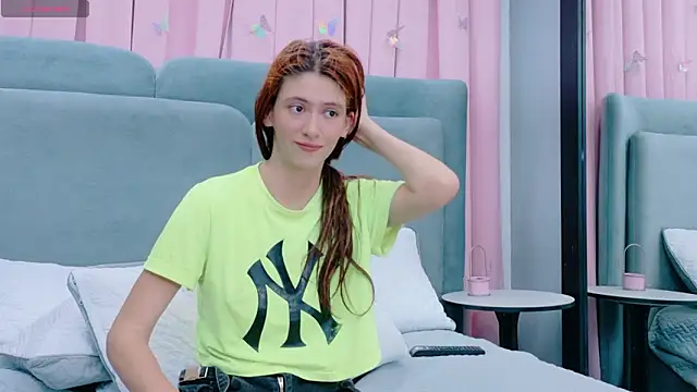 Julieth_Lovee's cam snapshot