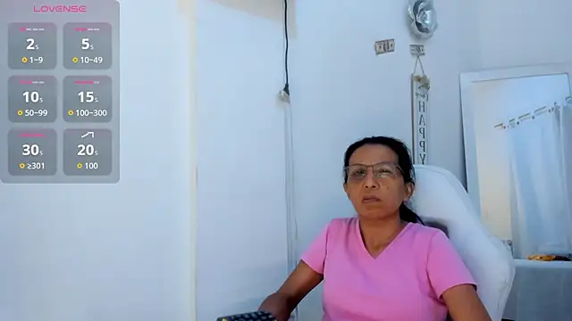 Livia_Coxs's cam snapshot