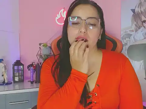 AGATHA_05's cam snapshot