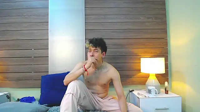 AngelKiss12's cam snapshot