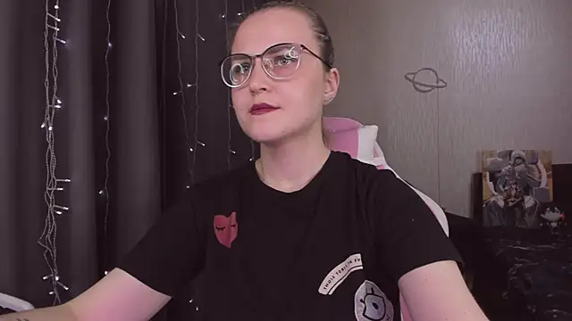 MissBrightShine's cam snapshot