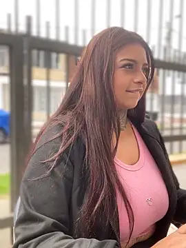 EmilyMoore_Pink's cam snapshot