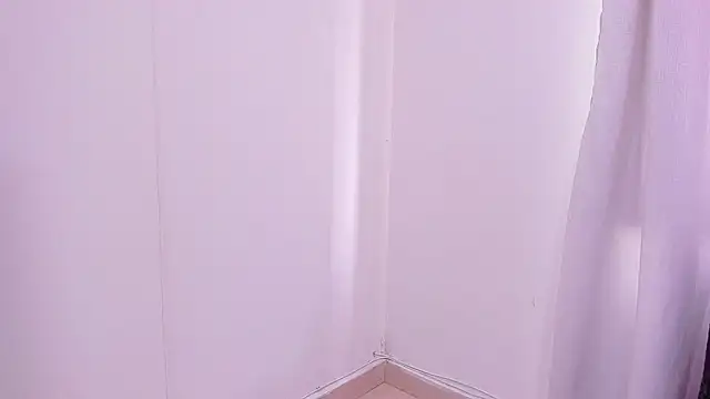 scarletnoir03's cam snapshot