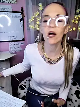 Purple2StayThnxx's cam snapshot