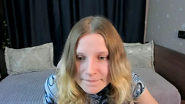 _Velvet_peach_'s cam snapshot