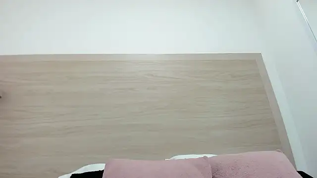 mia_luxx1's cam snapshot