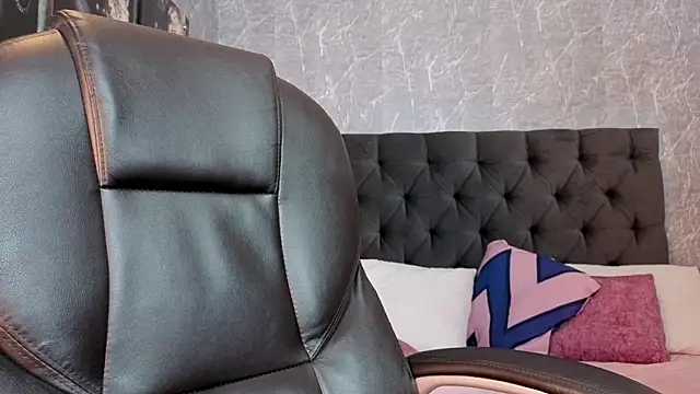 isabella__lux's cam snapshot