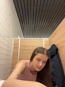 KittyQueeny's cam snapshot